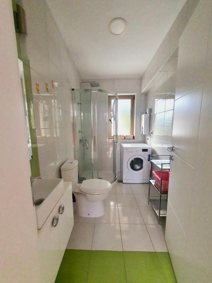 Villa Sunny Side Apartment Skopje Dolno Solnje Bagian luar foto
