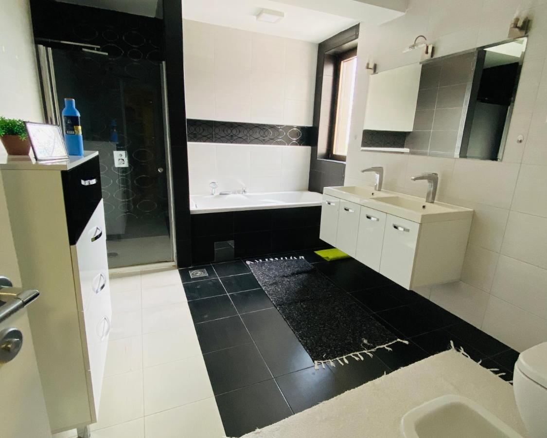 Villa Sunny Side Apartment Skopje Dolno Solnje Bagian luar foto